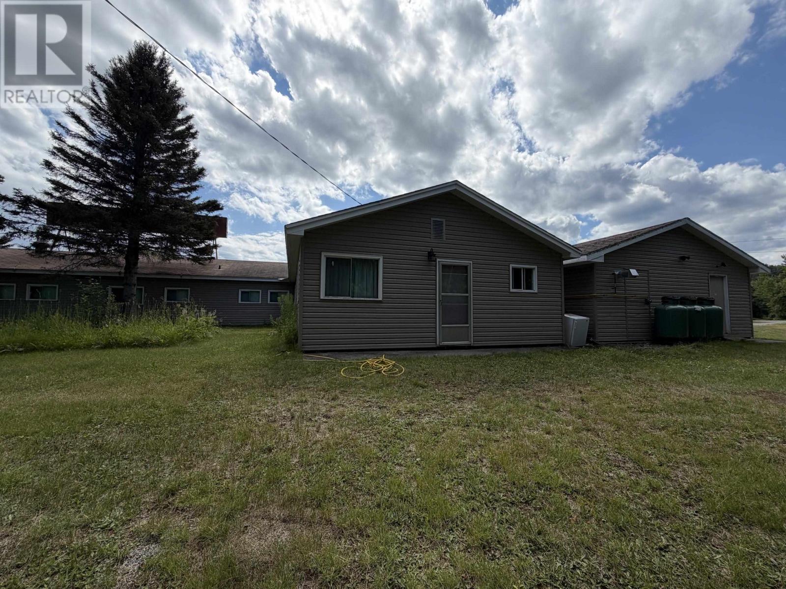 200 Ethel St, Schreiber, Ontario  P0T 2S0 - Photo 32 - TB2602364