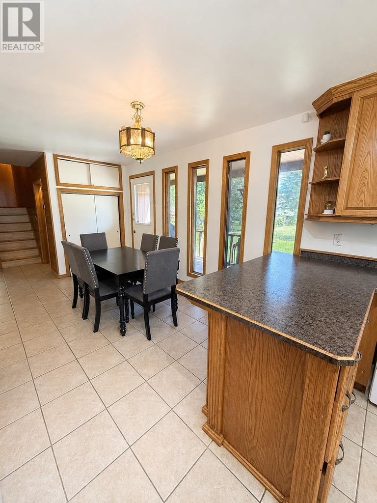 109-111 Hillcrest Rd, Longlac, Ontario  P0T 2A0 - Photo 6 - TB2602351