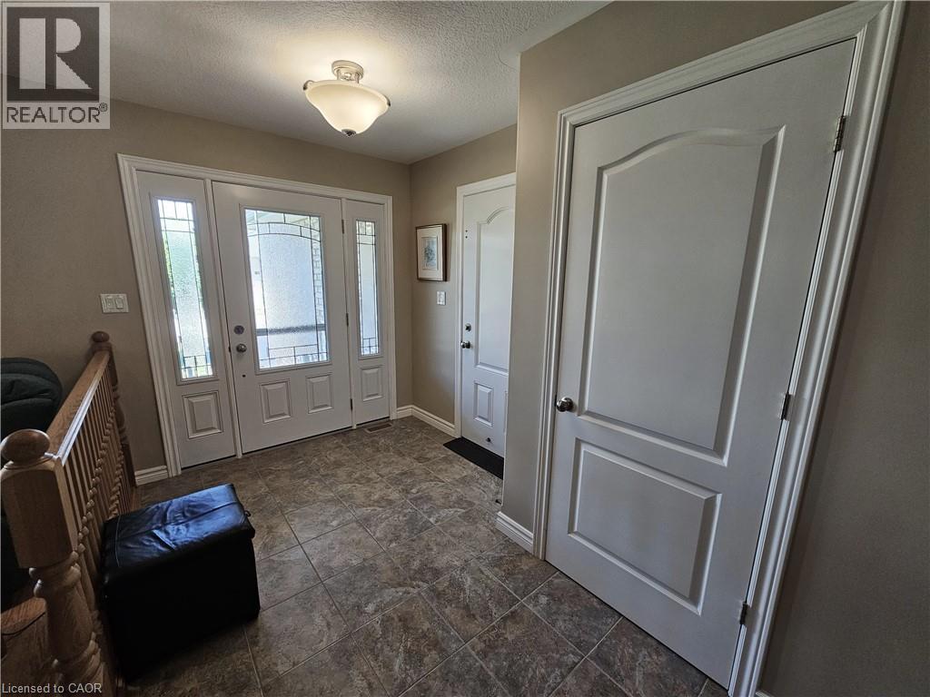 39 Ross Avenue N, Simcoe, Ontario  N3Y 0B2 - Photo 8 - 40837216
