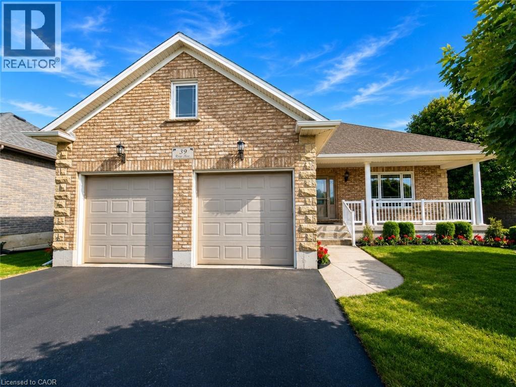 39 Ross Avenue N, Simcoe, Ontario  N3Y 0B2 - Photo 2 - 40837216