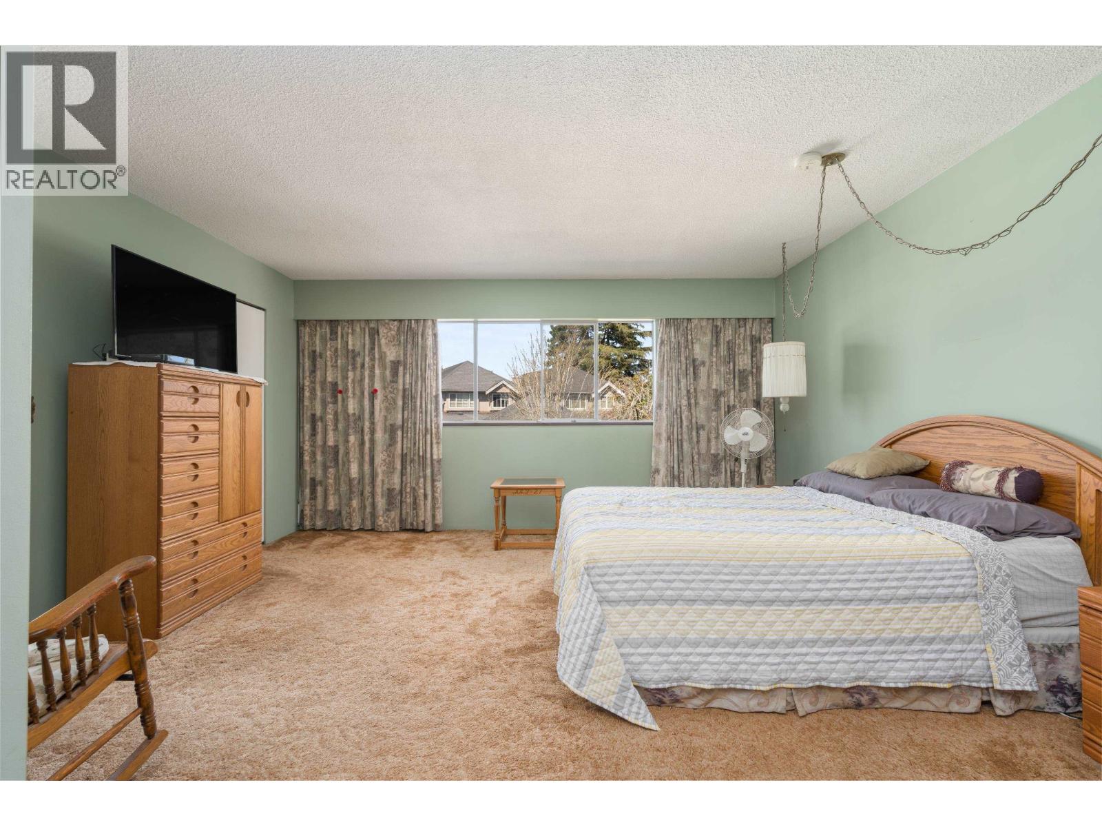 8611 Rideau Drive, Richmond, British Columbia  V7A 4M6 - Photo 10 - R3155493