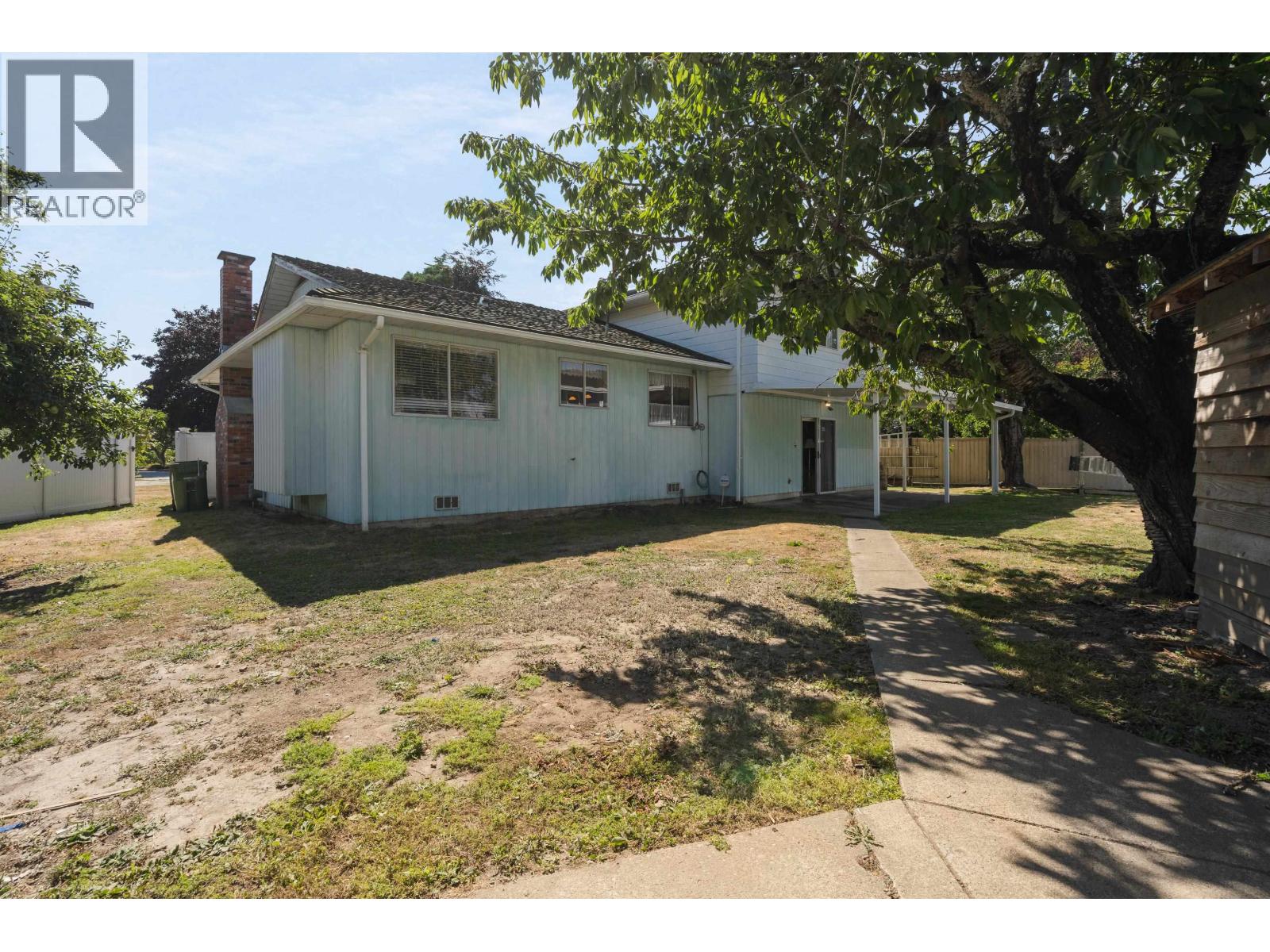 8611 Rideau Drive, Richmond, British Columbia  V7A 4M6 - Photo 15 - R3155493