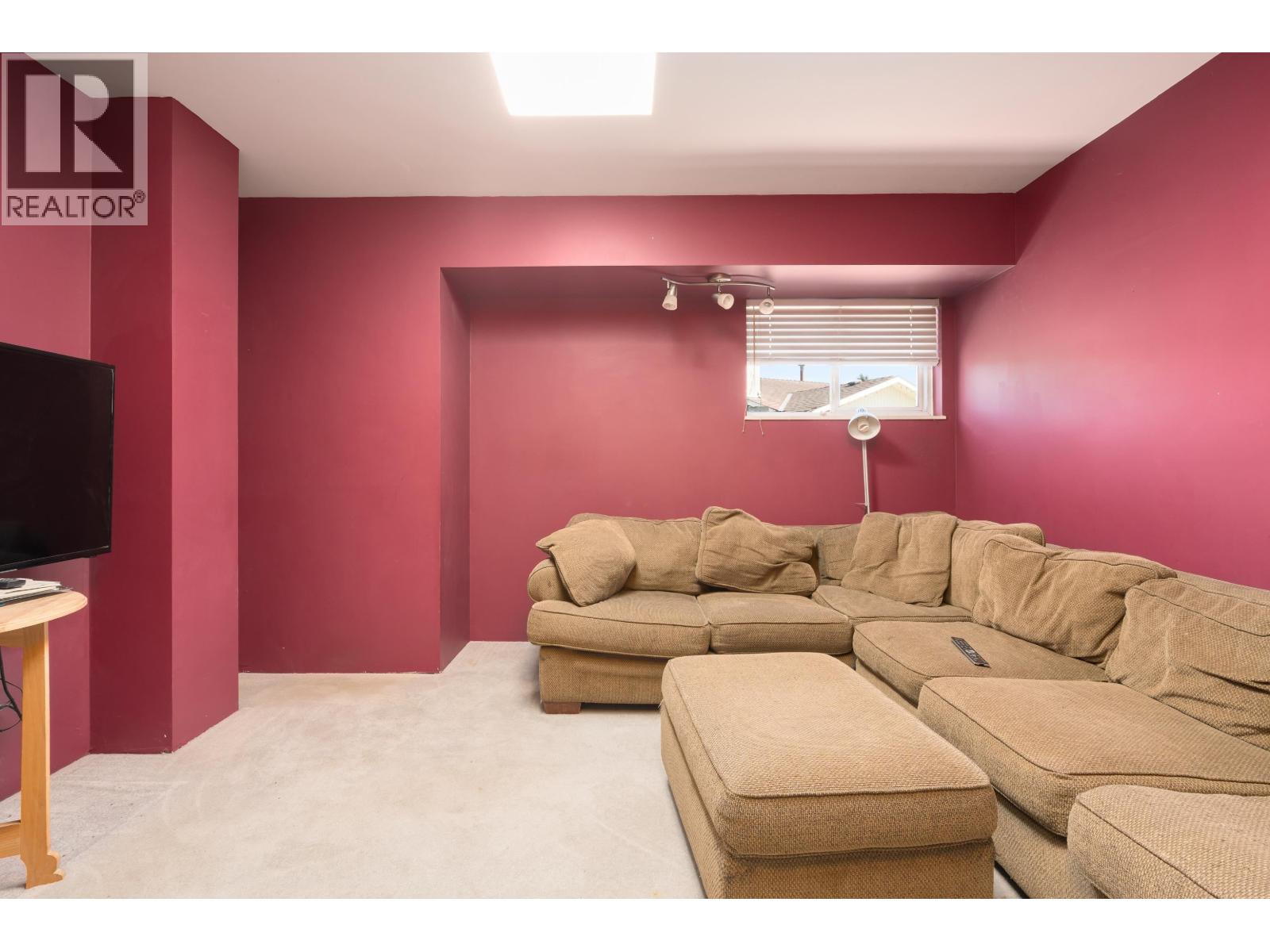8611 Rideau Drive, Richmond, British Columbia  V7A 4M6 - Photo 13 - R3155493