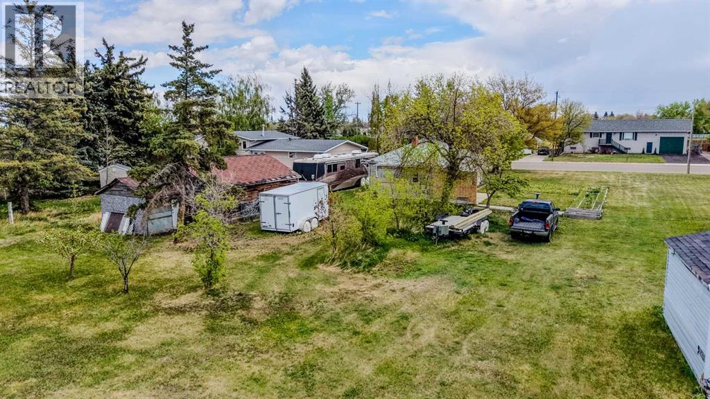 254 N 200 W, Raymond, Alberta  T0K 2S0 - Photo 15 - A2315453