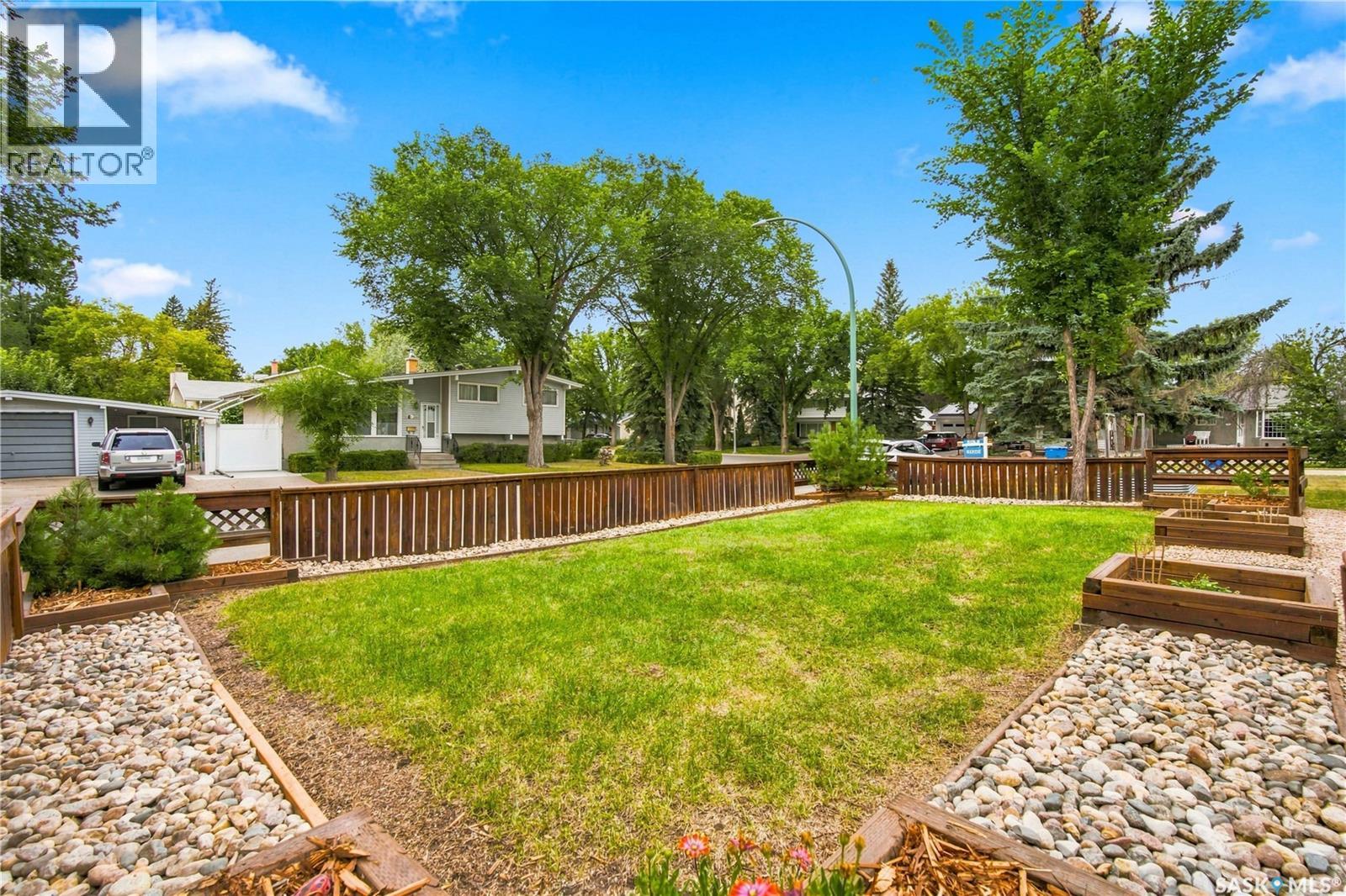 1409 Shannon Road, Regina, Saskatchewan  S4S 5L4 - Photo 4 - SK045558
