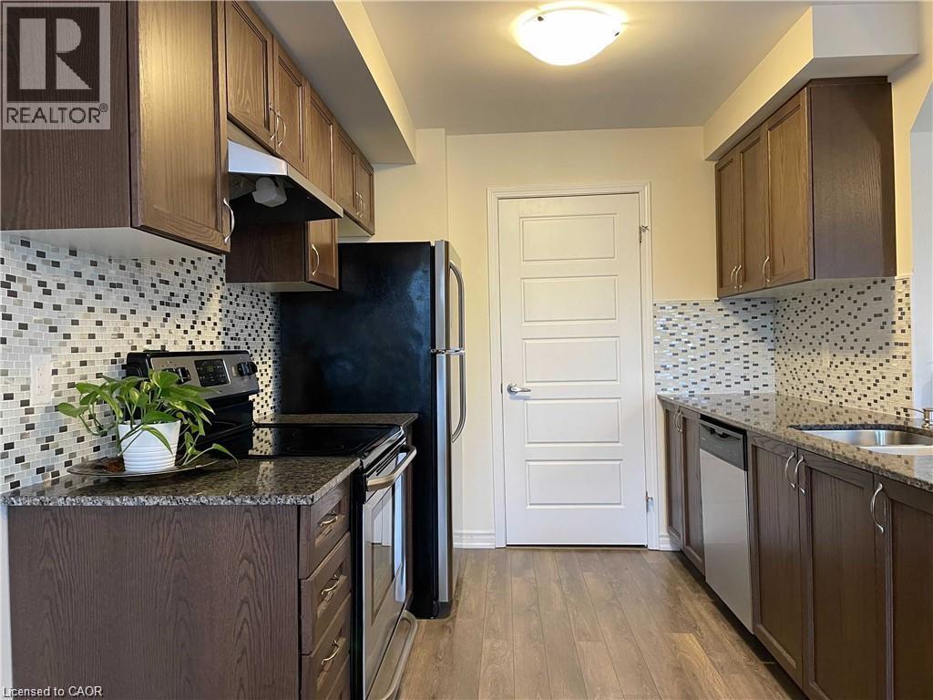 86 Daylily Lane, Kitchener, Ontario  N2R 0L7 - Photo 4 - 40841257