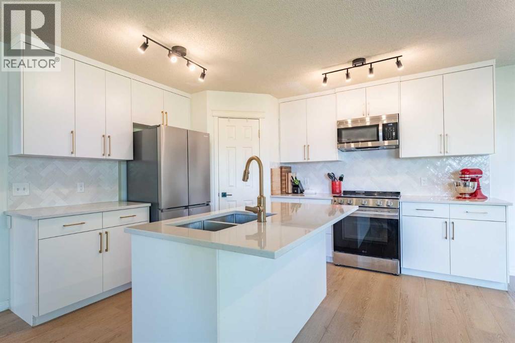 76 Cranfield Place Se, Calgary, Alberta  T3M 1B3 - Photo 8 - A2320295