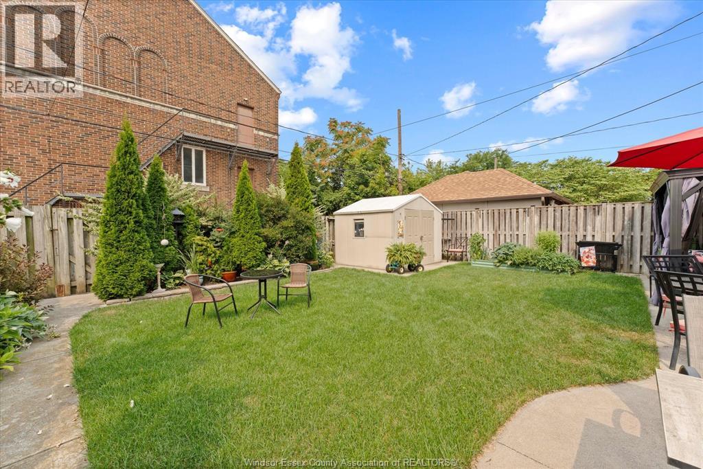 1729 Windermere, Windsor, Ontario N8W 2S2 - Photo 35 - 26019847