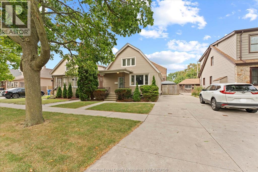 1729 Windermere, Windsor, Ontario N8W 2S2 - Photo 4 - 26019847