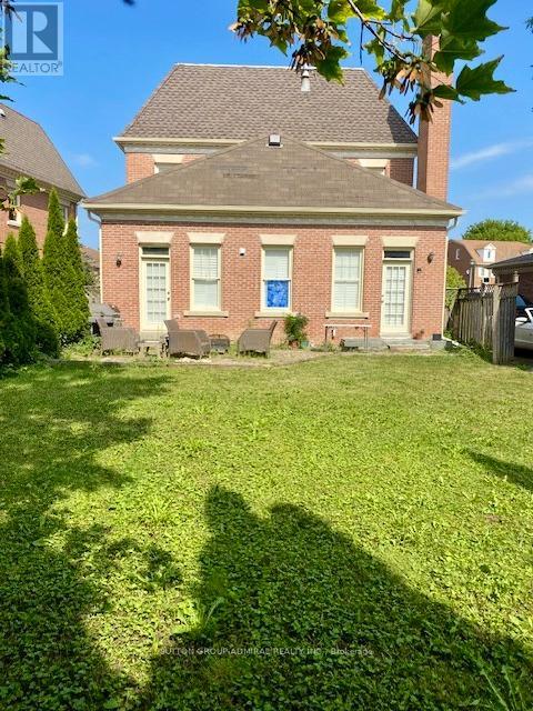 141 Regent Street, Richmond Hill, Ontario  L4C 9P1 - Photo 2 - N13631988