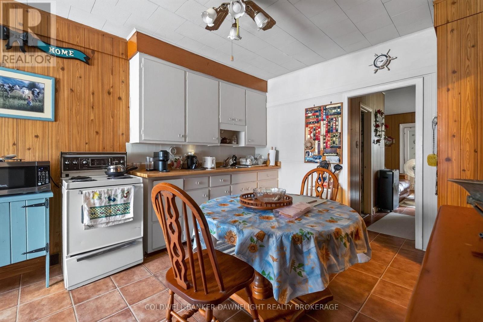 37 Main Street E, Bluewater, Ontario  N0M 2T0 - Photo 20 - X13649962