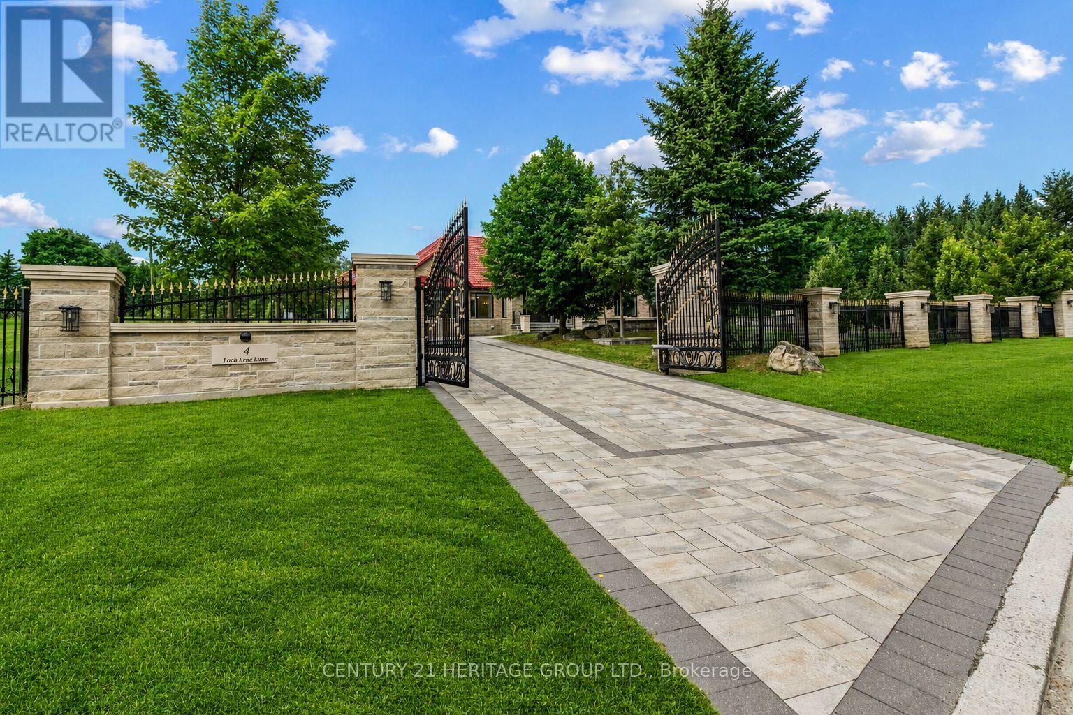 4 Loch Erne Lane, King, Ontario  L0G 1N0 - Photo 6 - N13669852