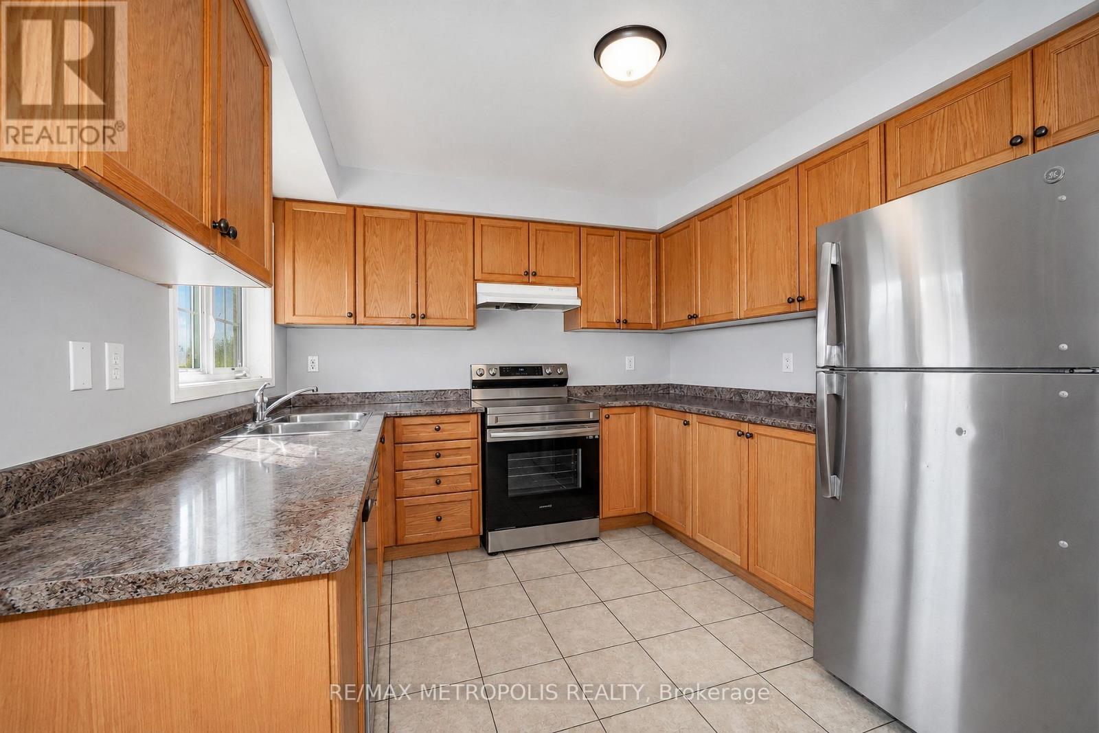 866 Audley Road, Ajax, Ontario  L1Z 1M4 - Photo 17 - E13667410