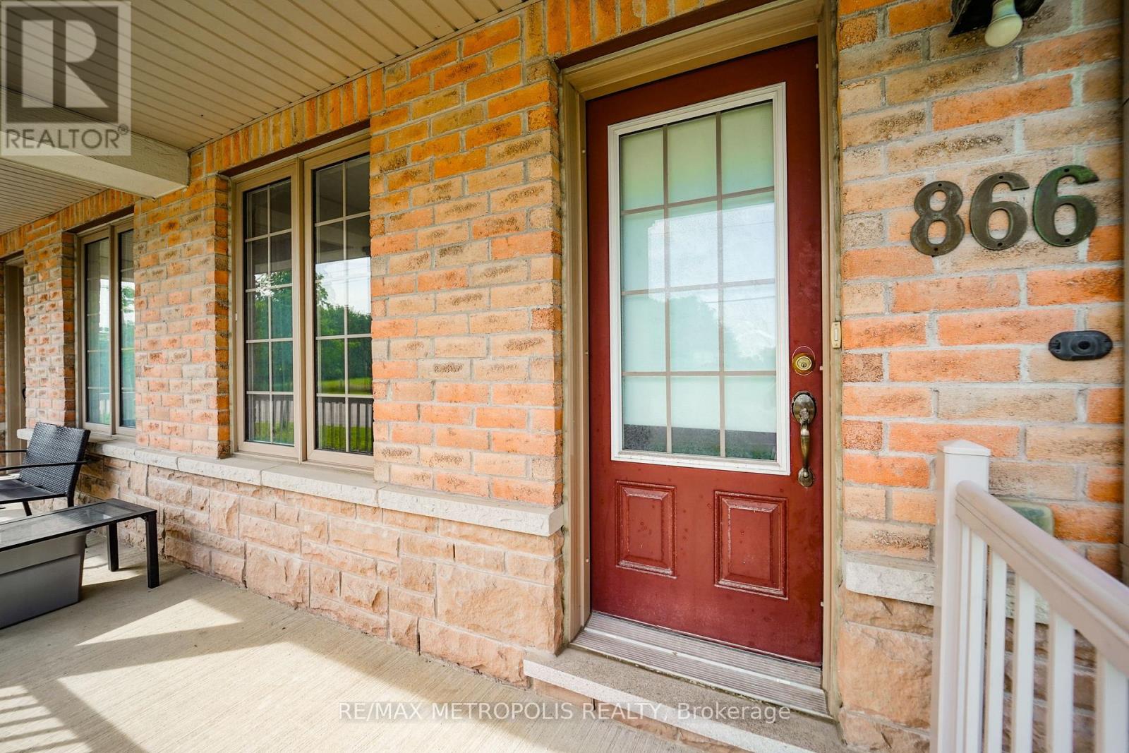 866 Audley Road, Ajax, Ontario  L1Z 1M4 - Photo 8 - E13667410