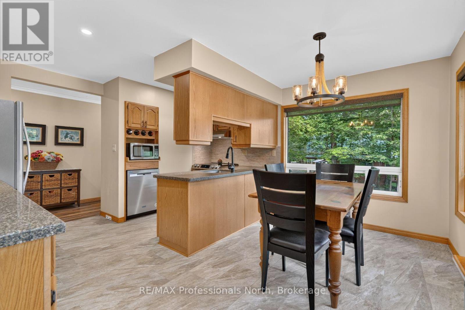 1208 Little Bob Lake Road, Minden Hills, Ontario  K0M 2K0 - Photo 11 - X13675880