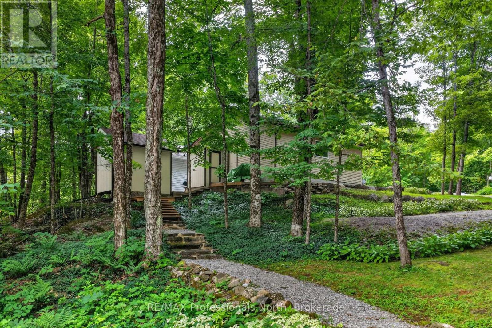 1208 Little Bob Lake Road, Minden Hills, Ontario  K0M 2K0 - Photo 44 - X13675880