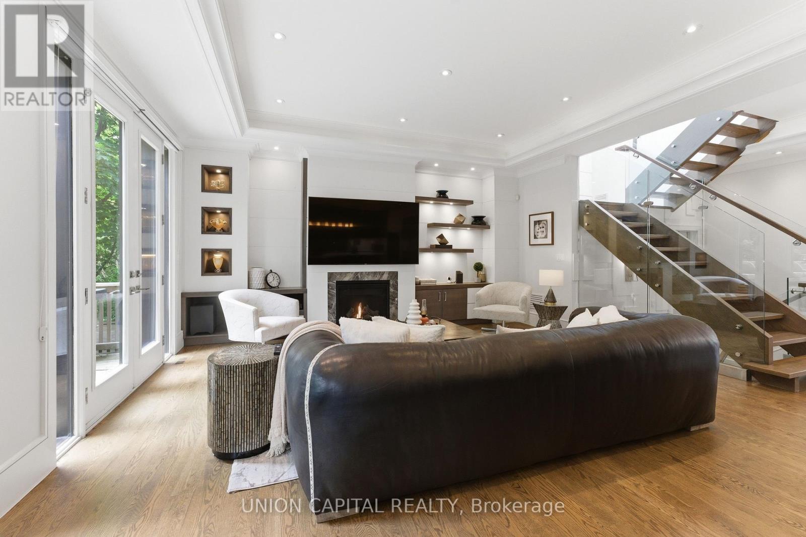 20 Walker Road, Toronto, Ontario  M2N 2K3 - Photo 17 - C13675874