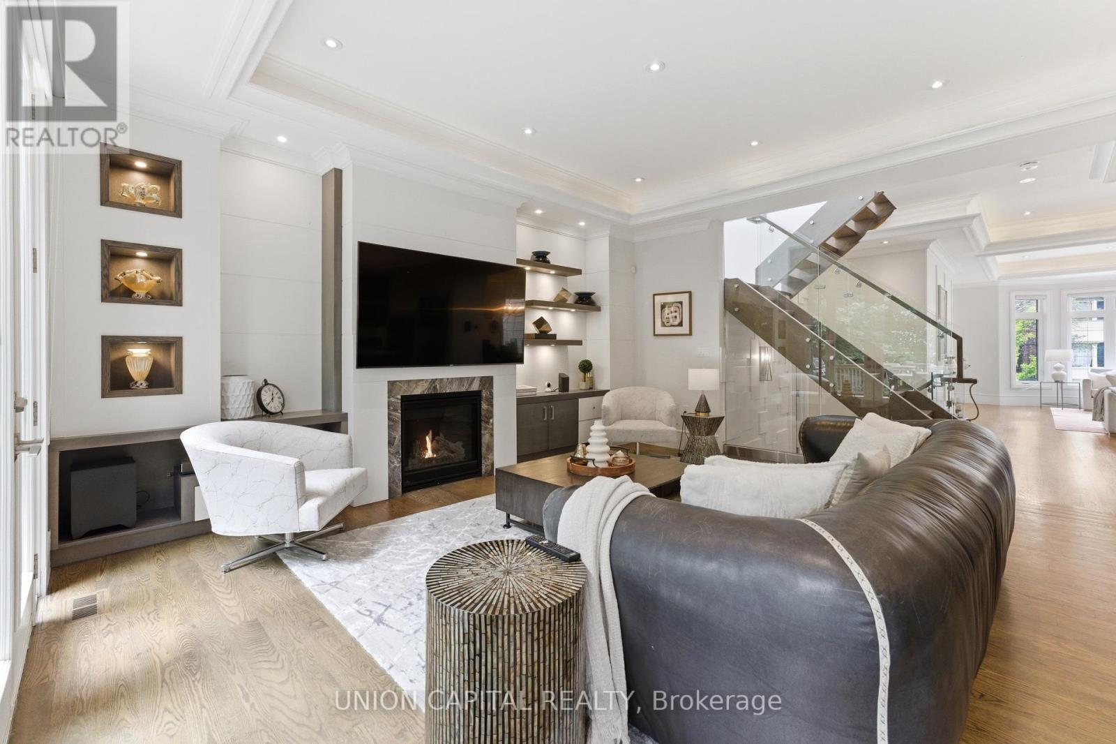 20 Walker Road, Toronto, Ontario  M2N 2K3 - Photo 18 - C13675874