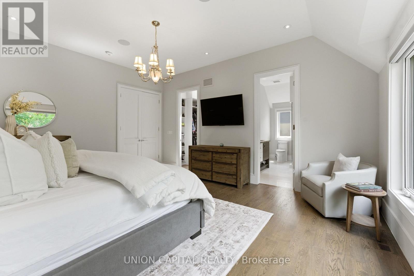 20 Walker Road, Toronto, Ontario  M2N 2K3 - Photo 24 - C13675874