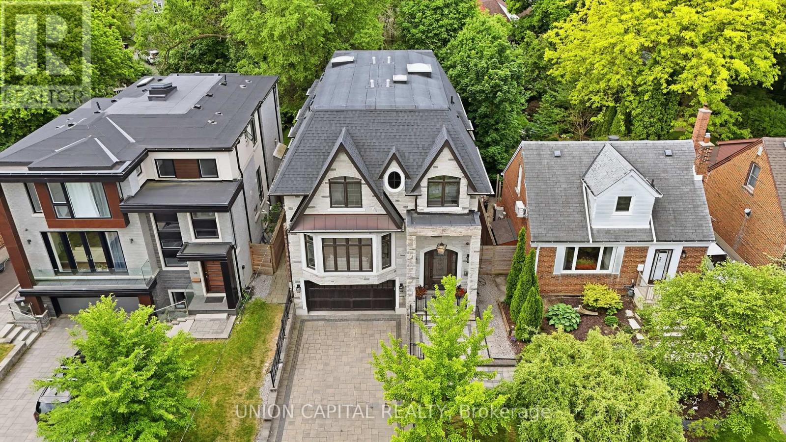 20 Walker Road, Toronto, Ontario  M2N 2K3 - Photo 3 - C13675874