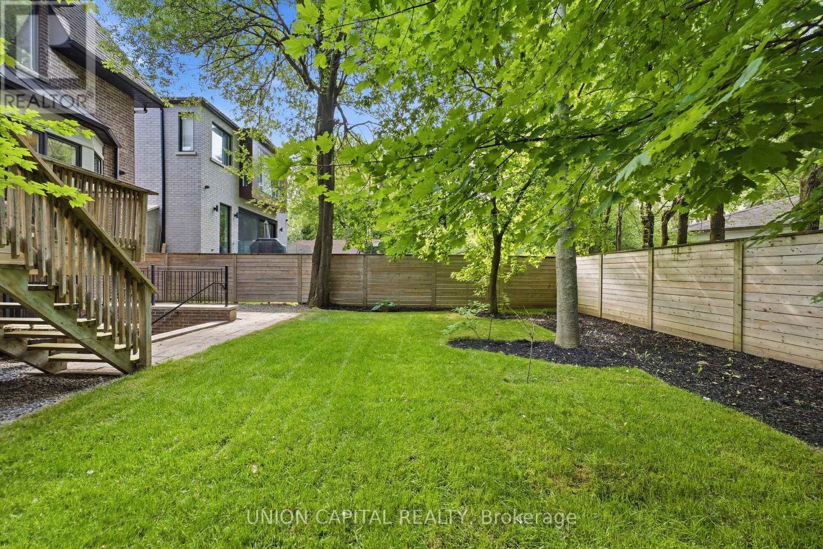 20 Walker Road, Toronto, Ontario  M2N 2K3 - Photo 48 - C13675874