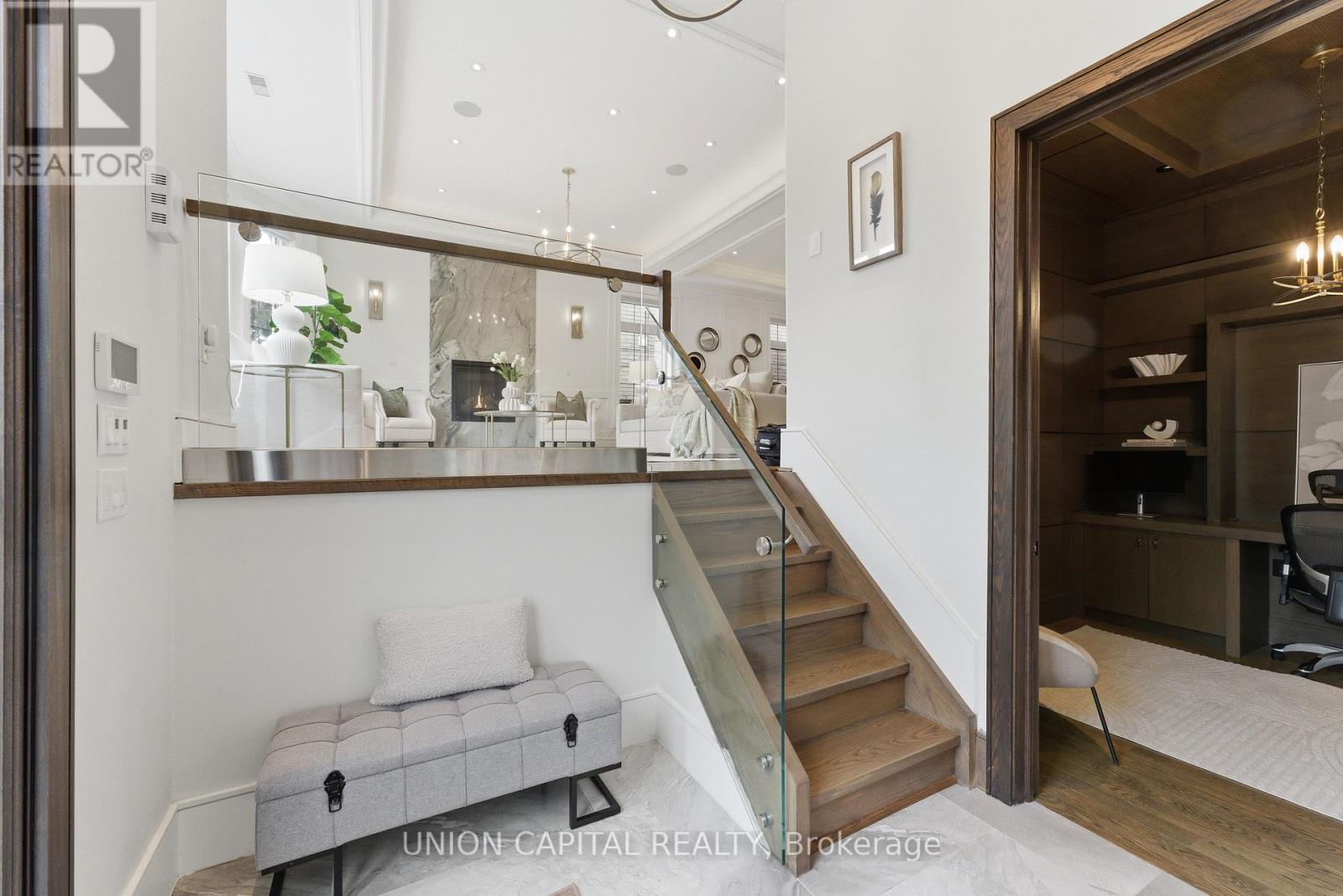 20 Walker Road, Toronto, Ontario  M2N 2K3 - Photo 8 - C13675874