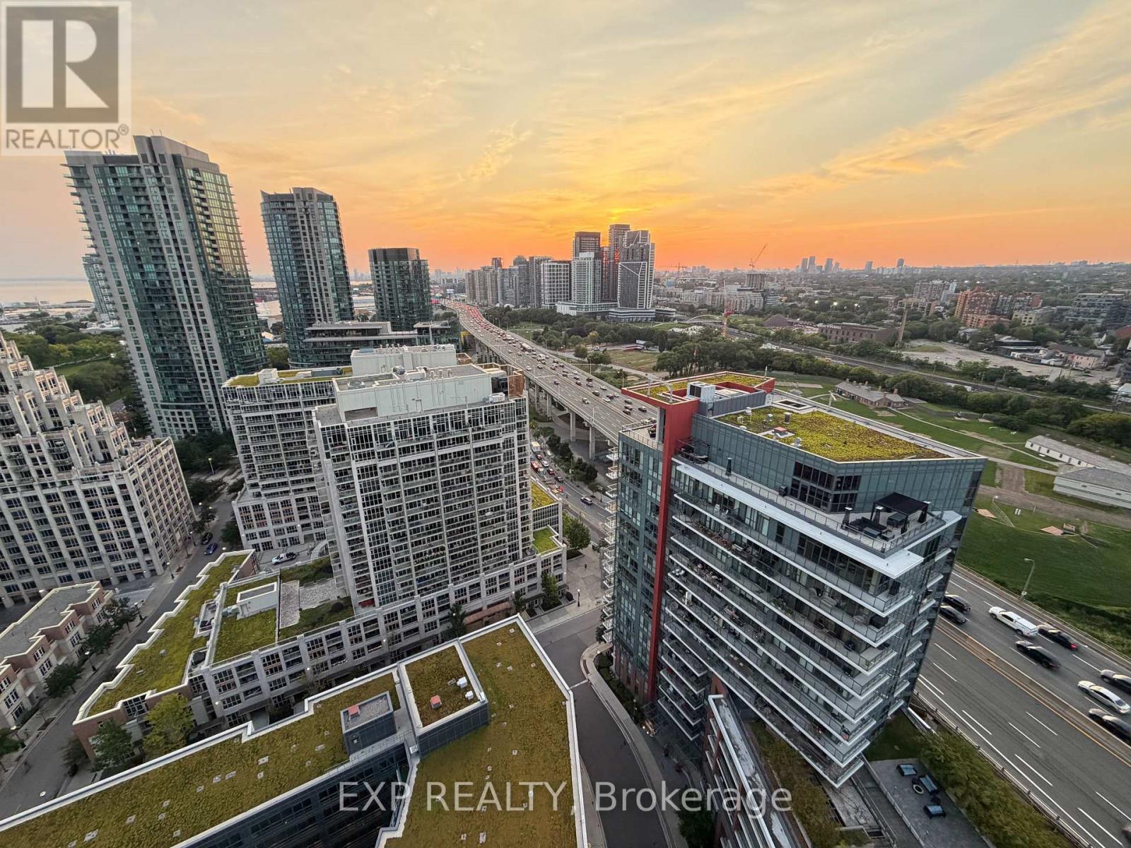 Ph03 - 38 Iannuzzi Street, Toronto, Ontario  M5V 0S2 - Photo 28 - C13675890