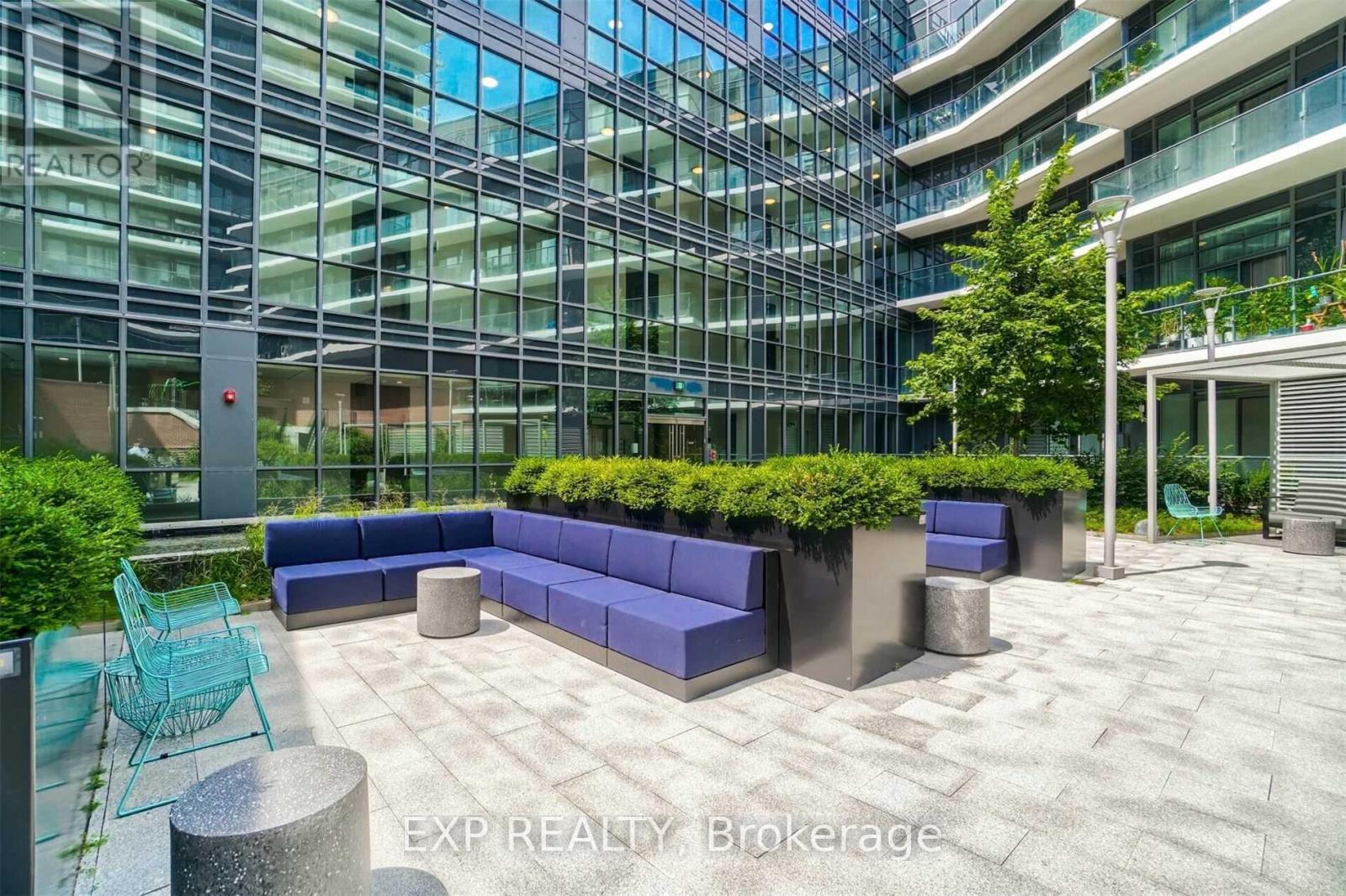 Ph03 - 38 Iannuzzi Street, Toronto, Ontario  M5V 0S2 - Photo 34 - C13675890