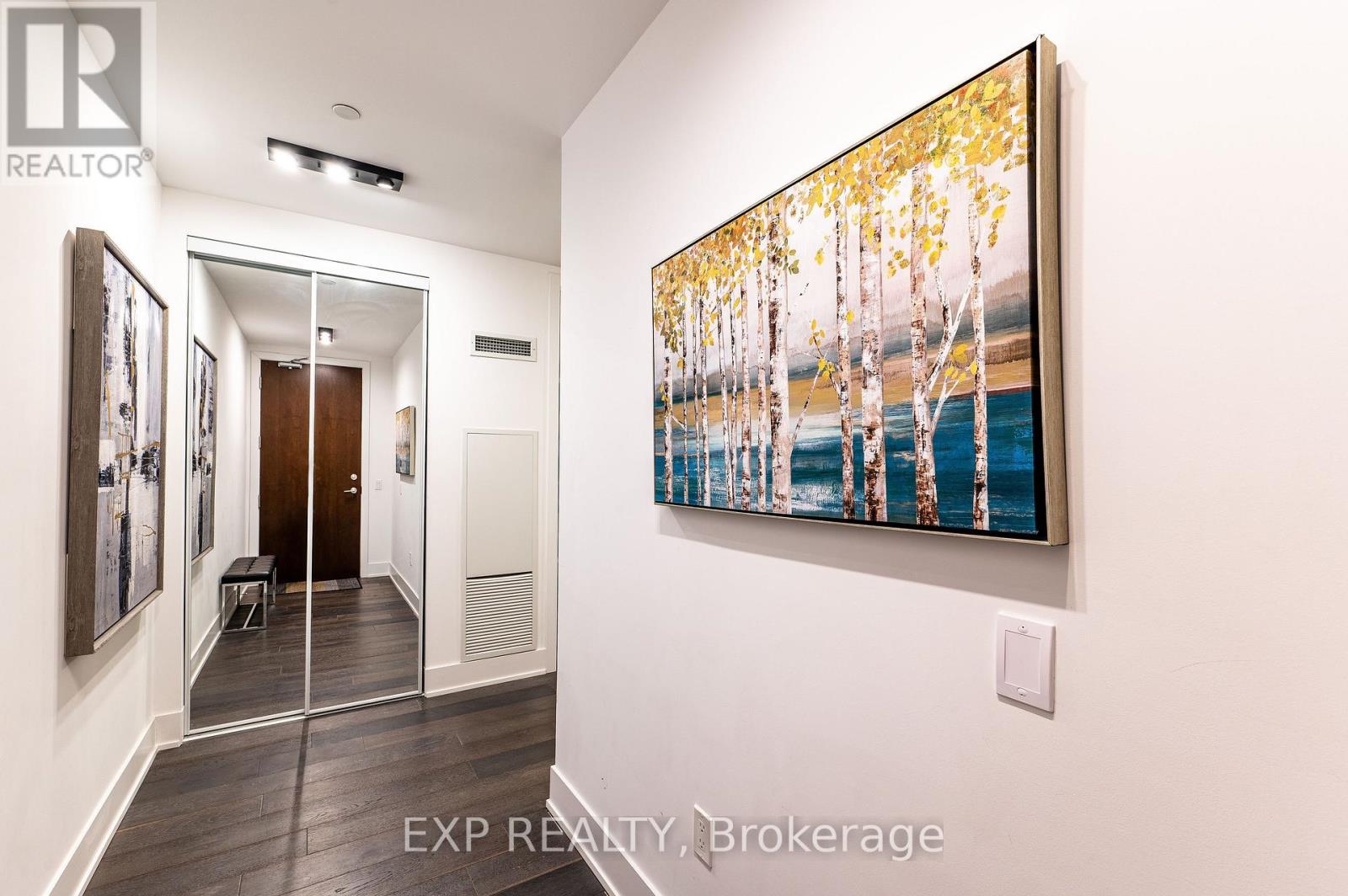 Ph03 - 38 Iannuzzi Street, Toronto, Ontario  M5V 0S2 - Photo 4 - C13675890