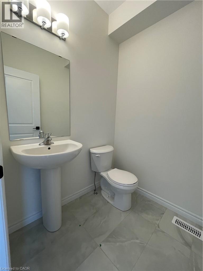 338 Robert Woolner Street, Ayr, Ontario  N0B 1E0 - Photo 7 - 40847616