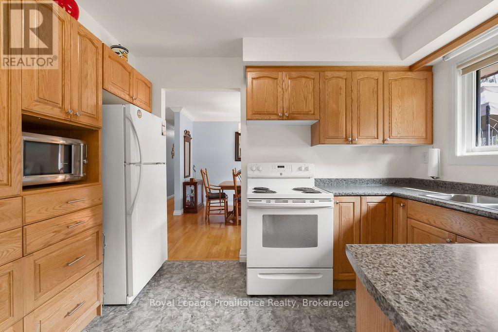794 Foxboro Stirling Road, Quinte West, Ontario  K0K 2B0 - Photo 12 - X13675872