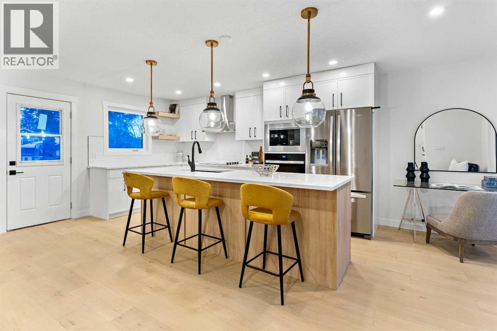1731 111 Avenue Sw, Calgary, Alberta  T2W 1R6 - Photo 1 - A2330314