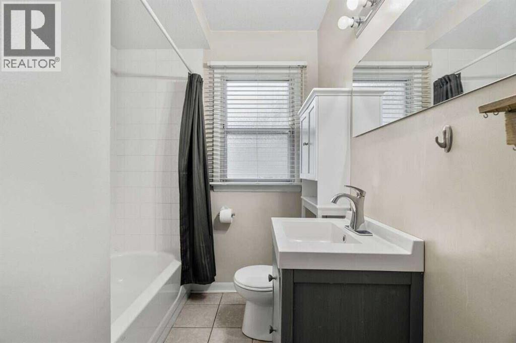 2307 Richmond Road SW, Calgary, Alberta  T2T 5E3 - Photo 18 - A2335435