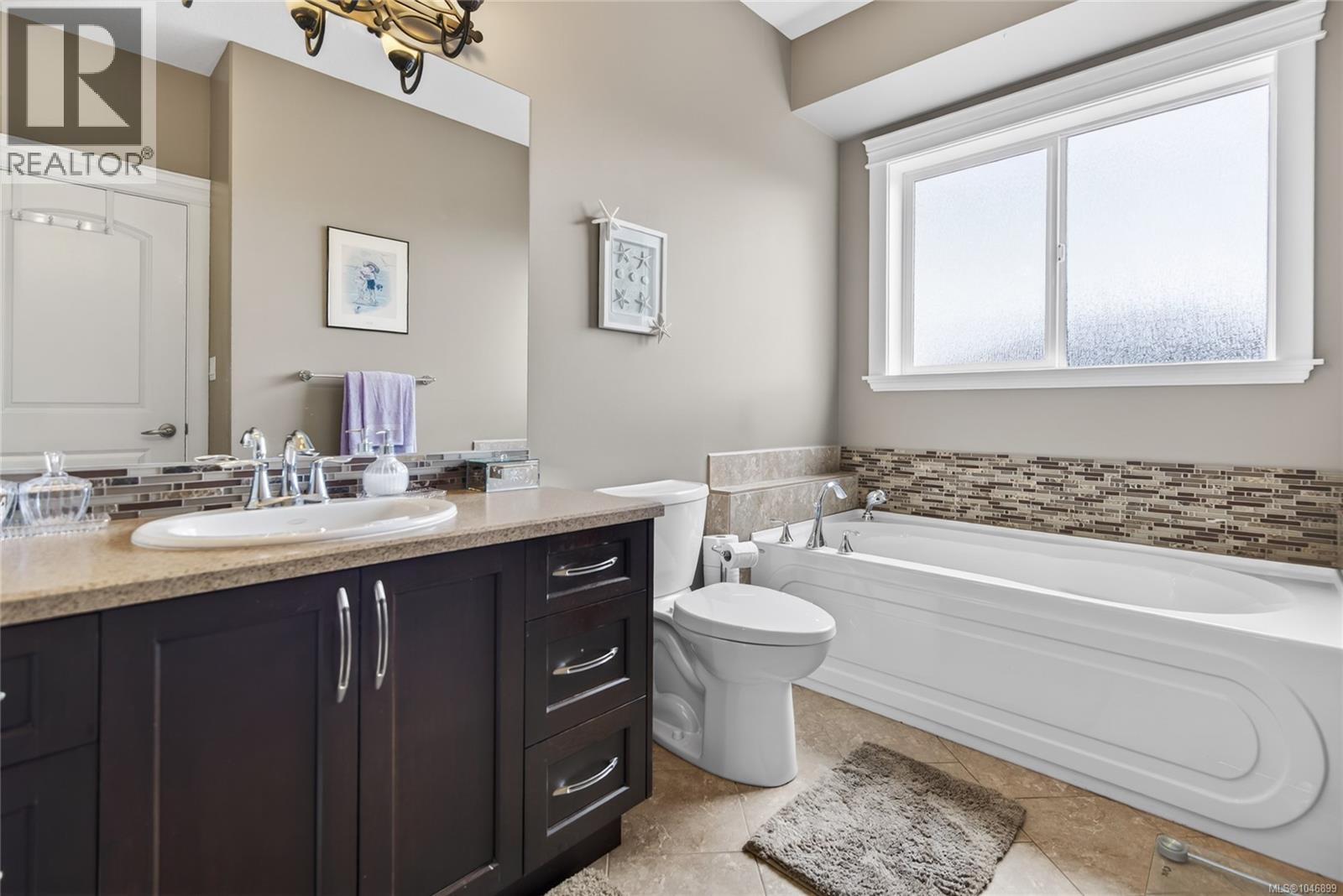 726 Cameleon Dr, Campbell River, British Columbia  V9H 0A7 - Photo 26 - 1046899