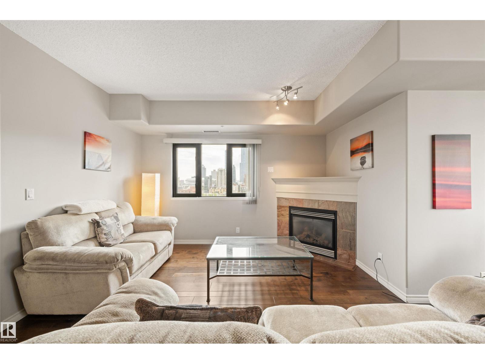#904 10319 111 St NW, Edmonton, Alberta  T5K 0A2 - Photo 6 - E4503817