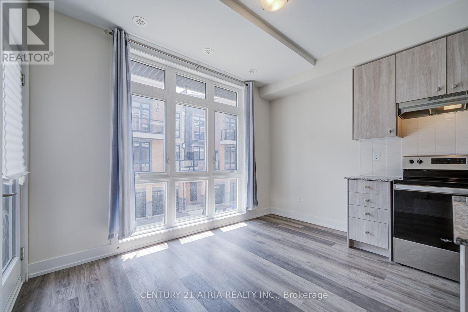 1 - 1 Bond Crescent, Richmond Hill, Ontario  L4E 1J4 - Photo 14 - N13675852
