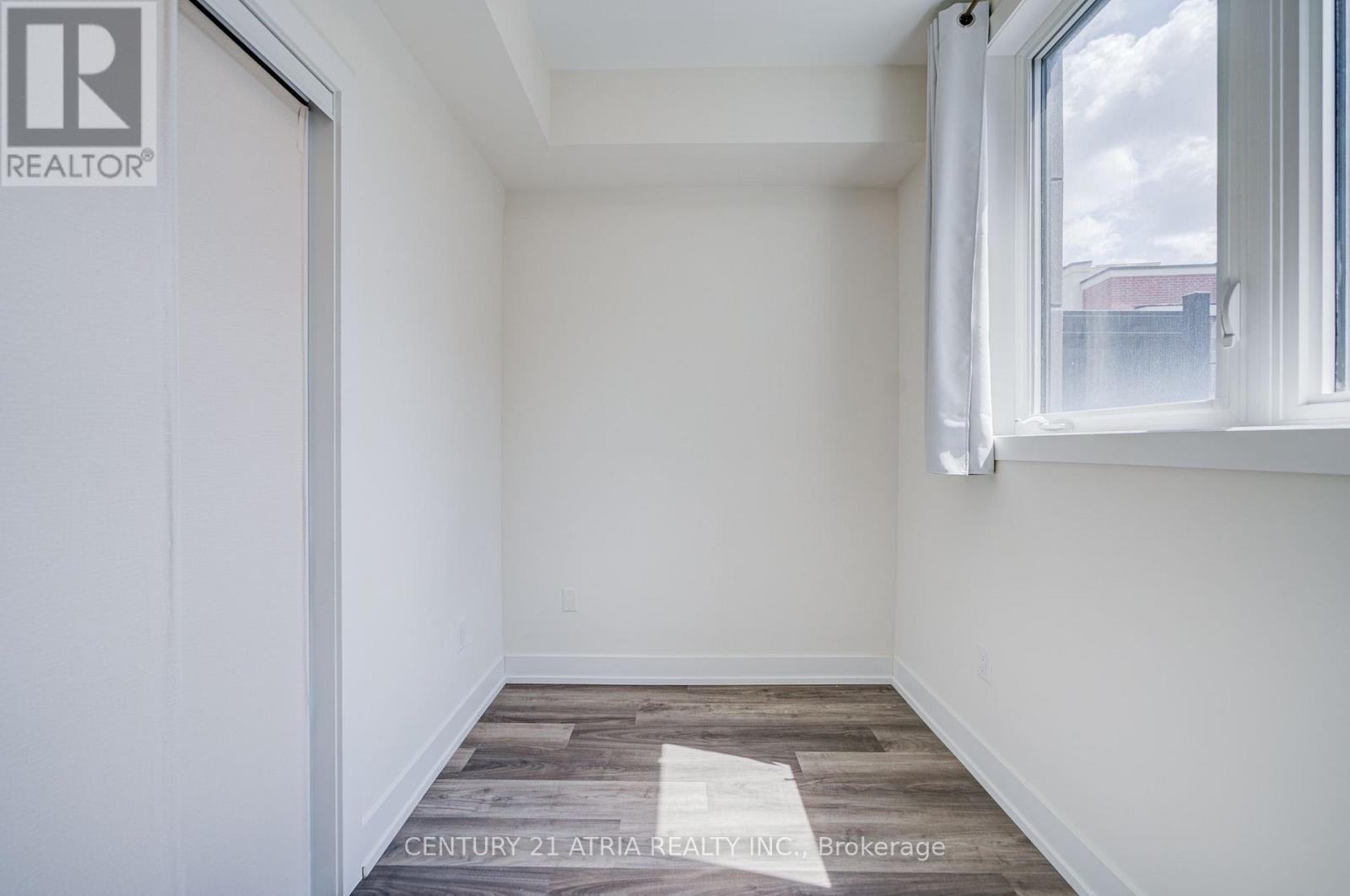 1 - 1 Bond Crescent, Richmond Hill, Ontario  L4E 1J4 - Photo 19 - N13675852