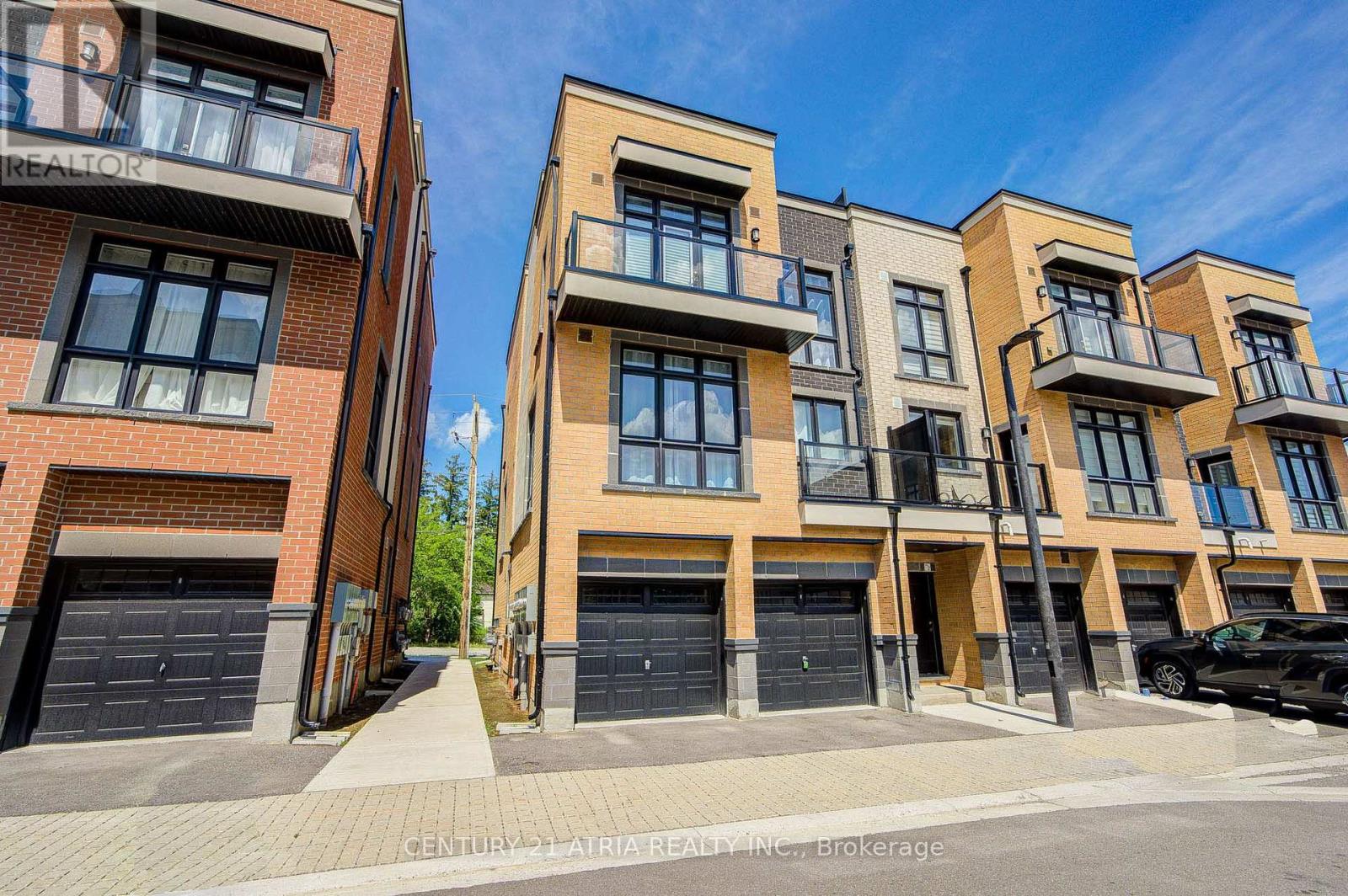 1 - 1 Bond Crescent, Richmond Hill, Ontario  L4E 1J4 - Photo 3 - N13675852