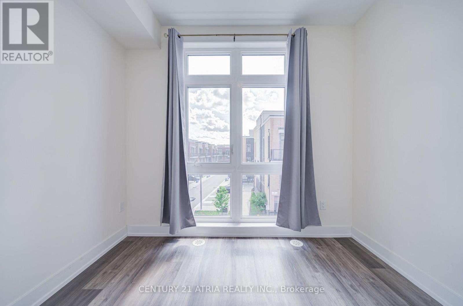1 - 1 Bond Crescent, Richmond Hill, Ontario  L4E 1J4 - Photo 30 - N13675852