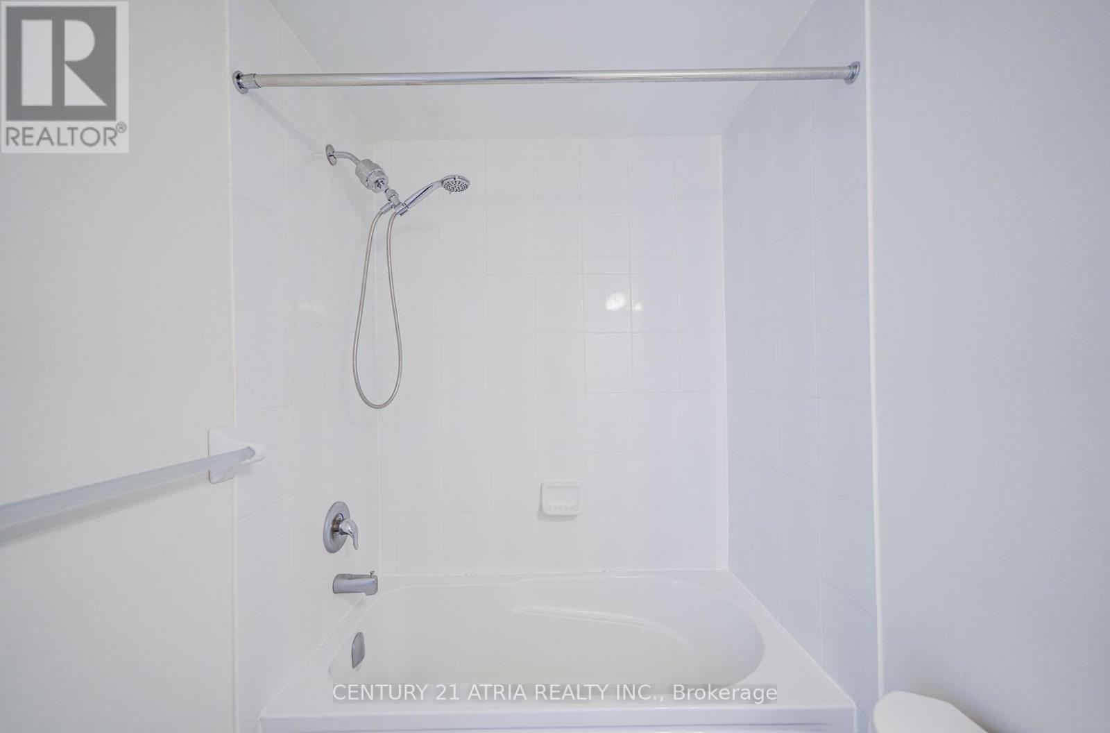1 - 1 Bond Crescent, Richmond Hill, Ontario  L4E 1J4 - Photo 33 - N13675852