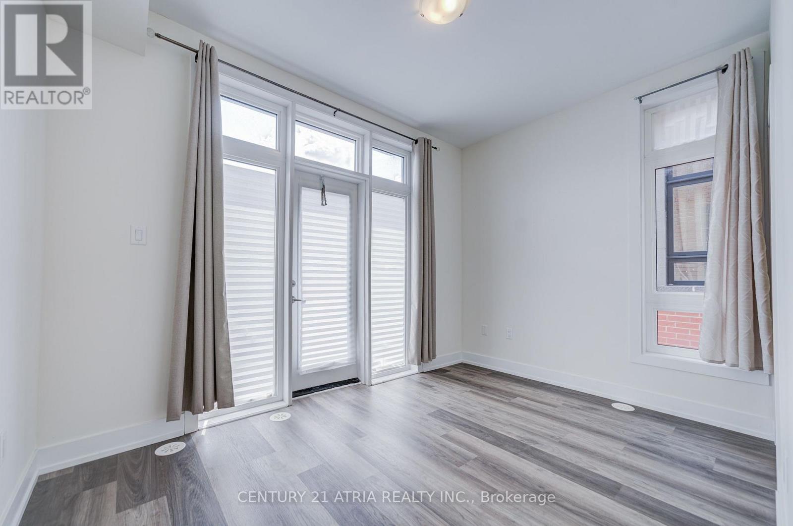 1 - 1 Bond Crescent, Richmond Hill, Ontario  L4E 1J4 - Photo 35 - N13675852