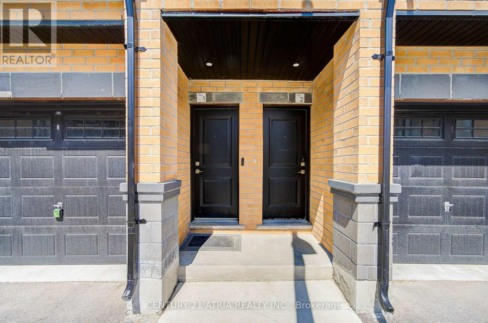 1 - 1 Bond Crescent, Richmond Hill, Ontario  L4E 1J4 - Photo 4 - N13675852