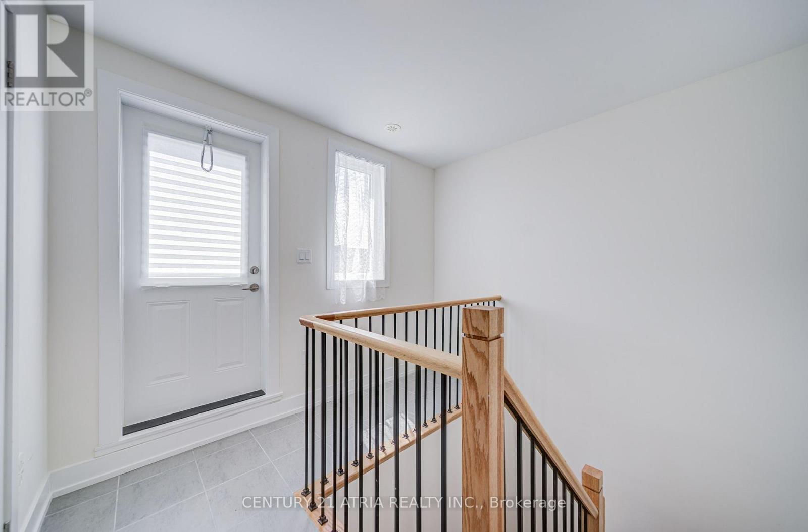 1 - 1 Bond Crescent, Richmond Hill, Ontario  L4E 1J4 - Photo 43 - N13675852