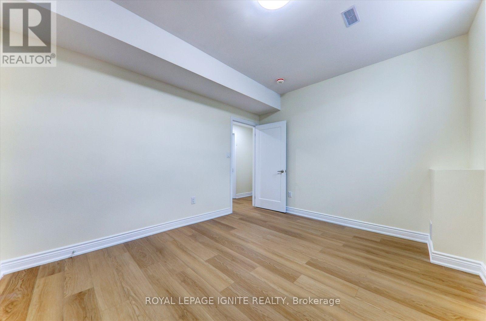 Bsmt - 17 Winthrop Crescent, Vaughan, Ontario  L3L 0E5 - Photo 14 - N13675918