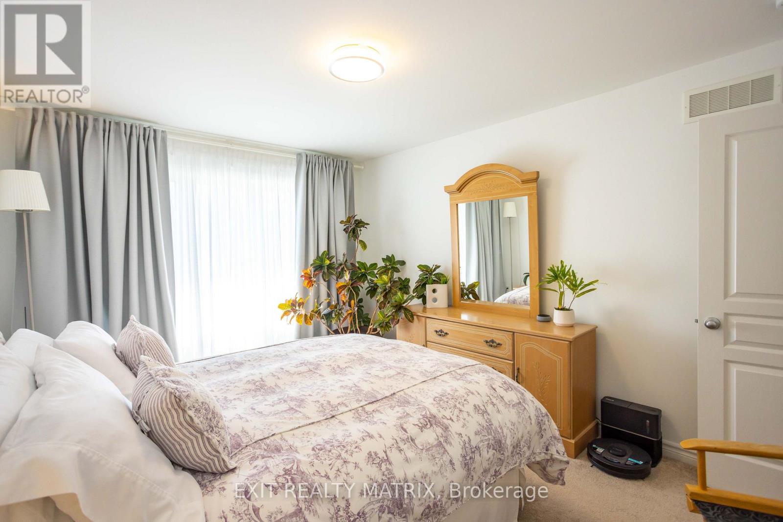 865 Cologne Street, Russell, Ontario  K0A 1W0 - Photo 36 - X13675850