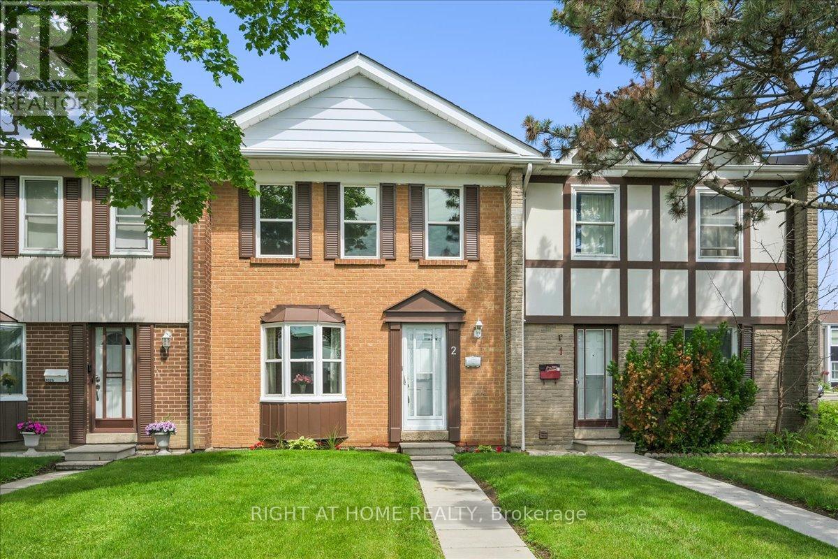 2 - 1020 Central Park Drive, Brampton, Ontario  L6S 3J5 - Photo 1 - W13675840