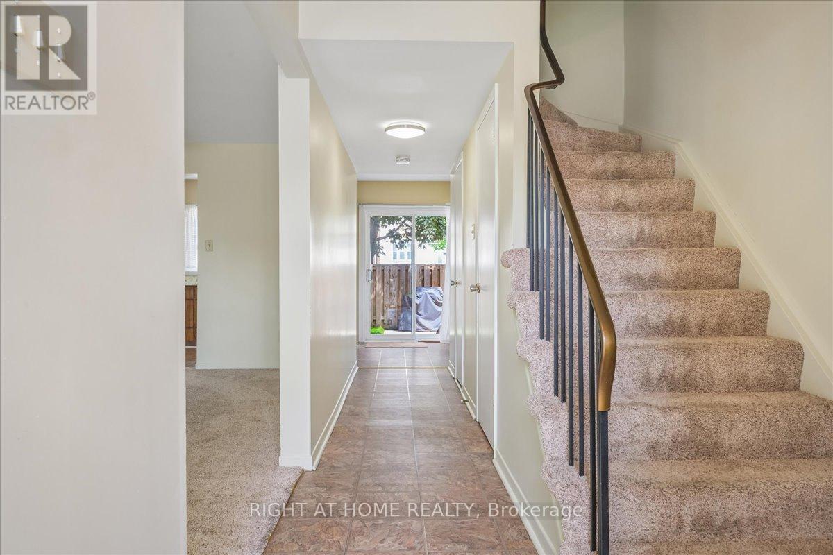 2 - 1020 Central Park Drive, Brampton, Ontario  L6S 3J5 - Photo 3 - W13675840