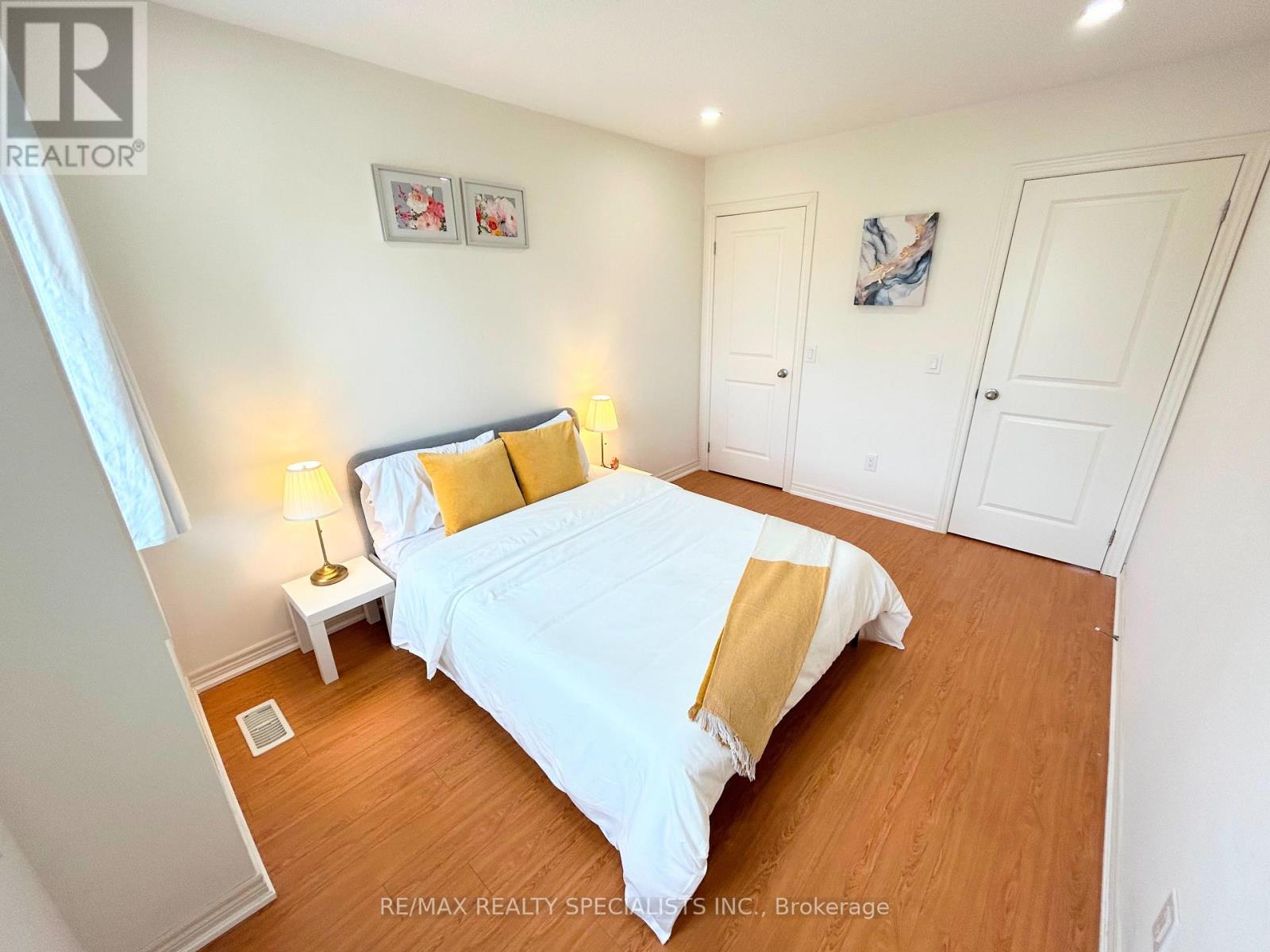 55 Dufay Road, Brampton, Ontario  L7A 4A2 - Photo 22 - W13675912
