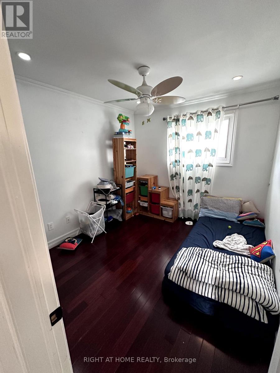 4 Sunshade Place, Brampton, Ontario  L6Z 2B8 - Photo 17 - W13675952