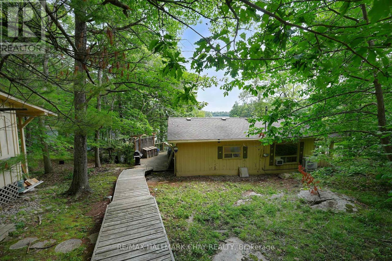 1283 Lions Head Road, Gravenhurst, Ontario  P0E 1G0 - Photo 16 - X13675936